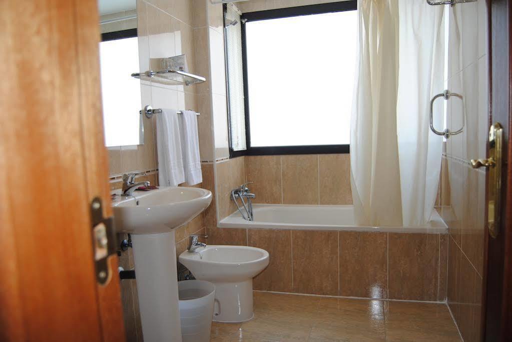 Hostal El Mirador La Lastrilla Extérieur photo
